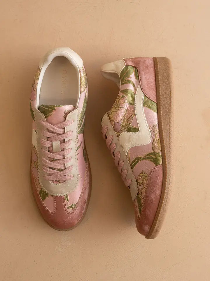 Kyla Sneaker