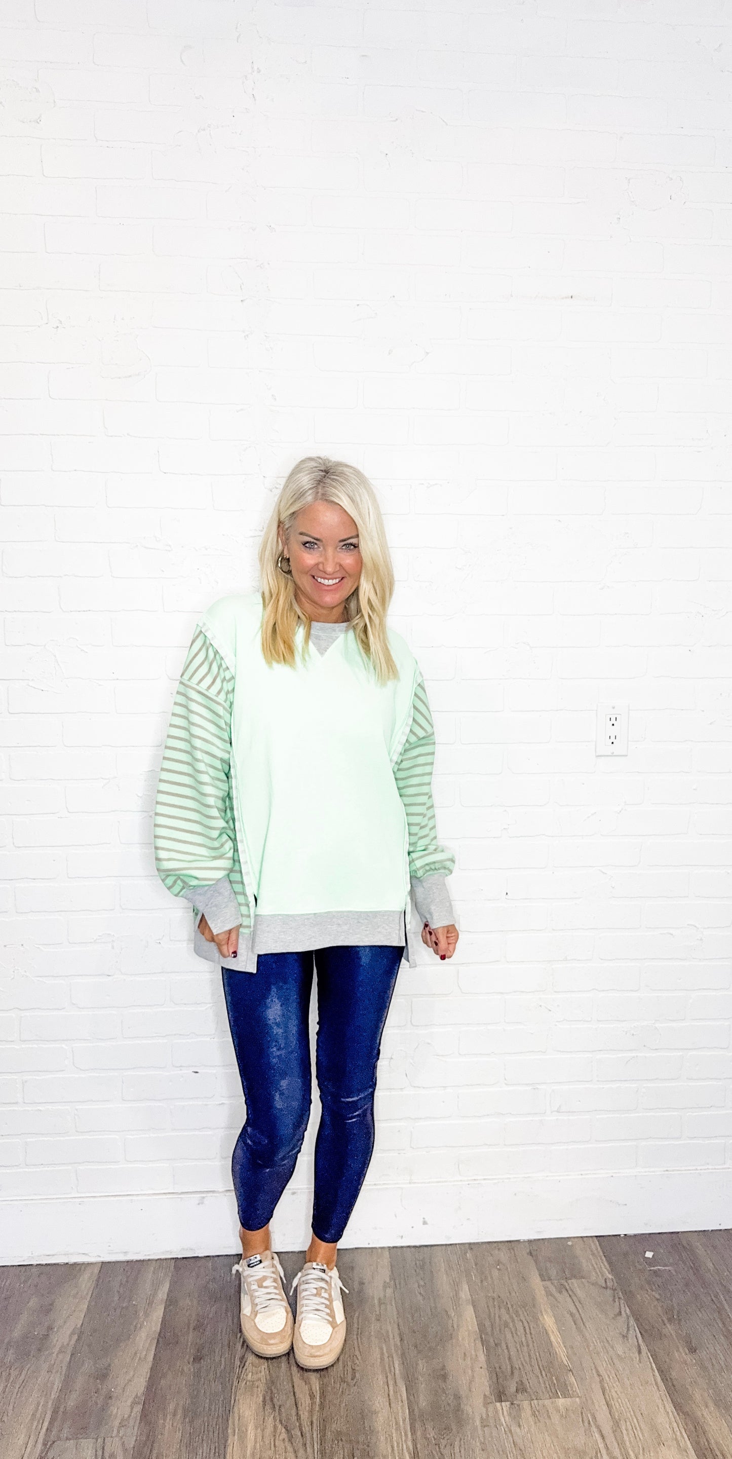 Stripe Contrast Sweatshirt