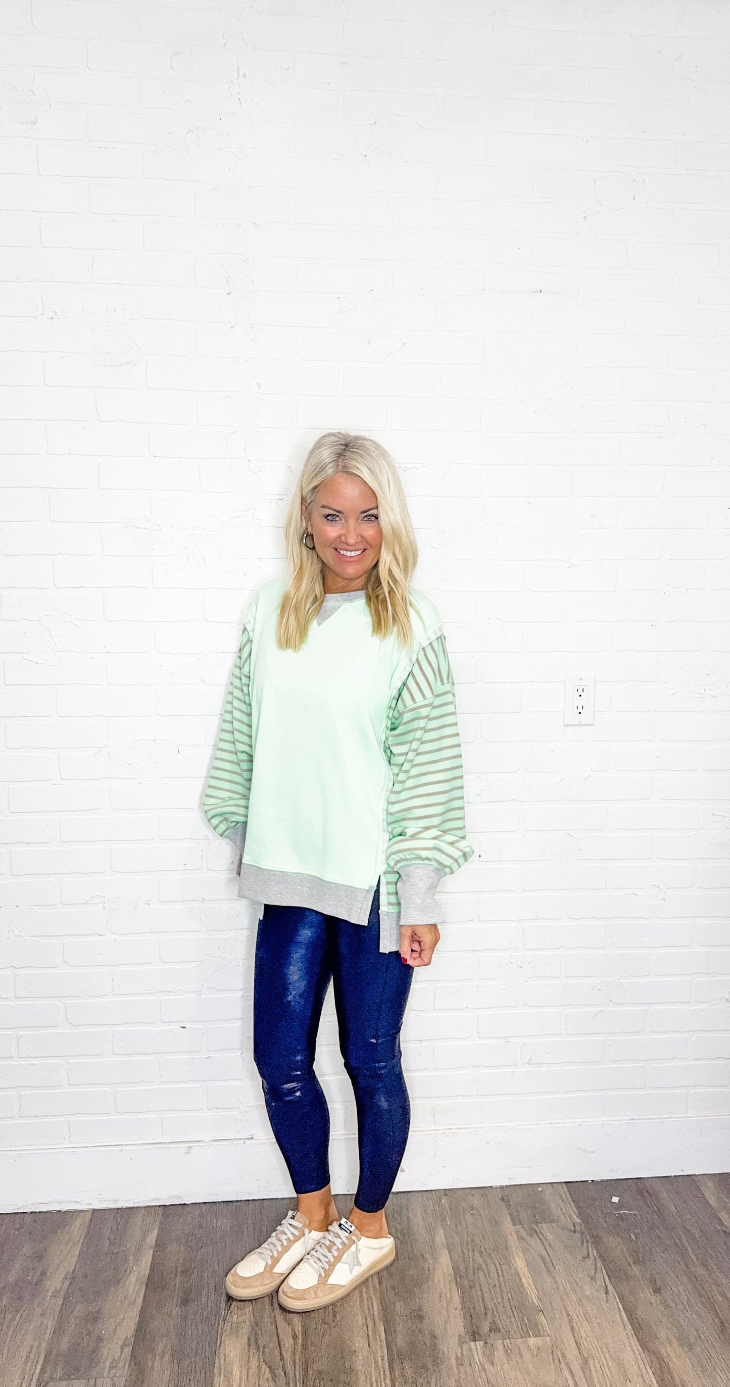 Stripe Contrast Sweatshirt