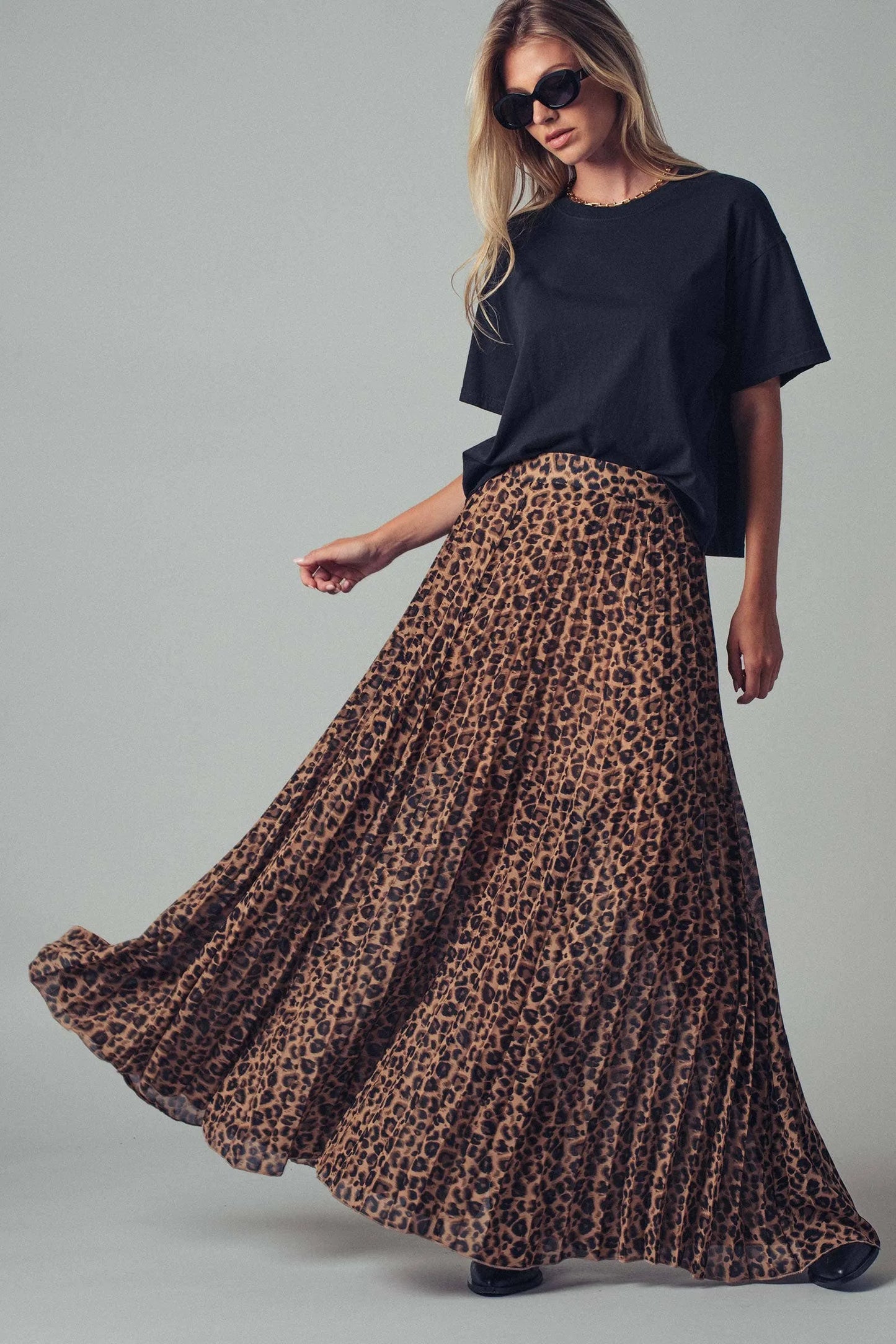 Savvy Pleated Midi Skirt