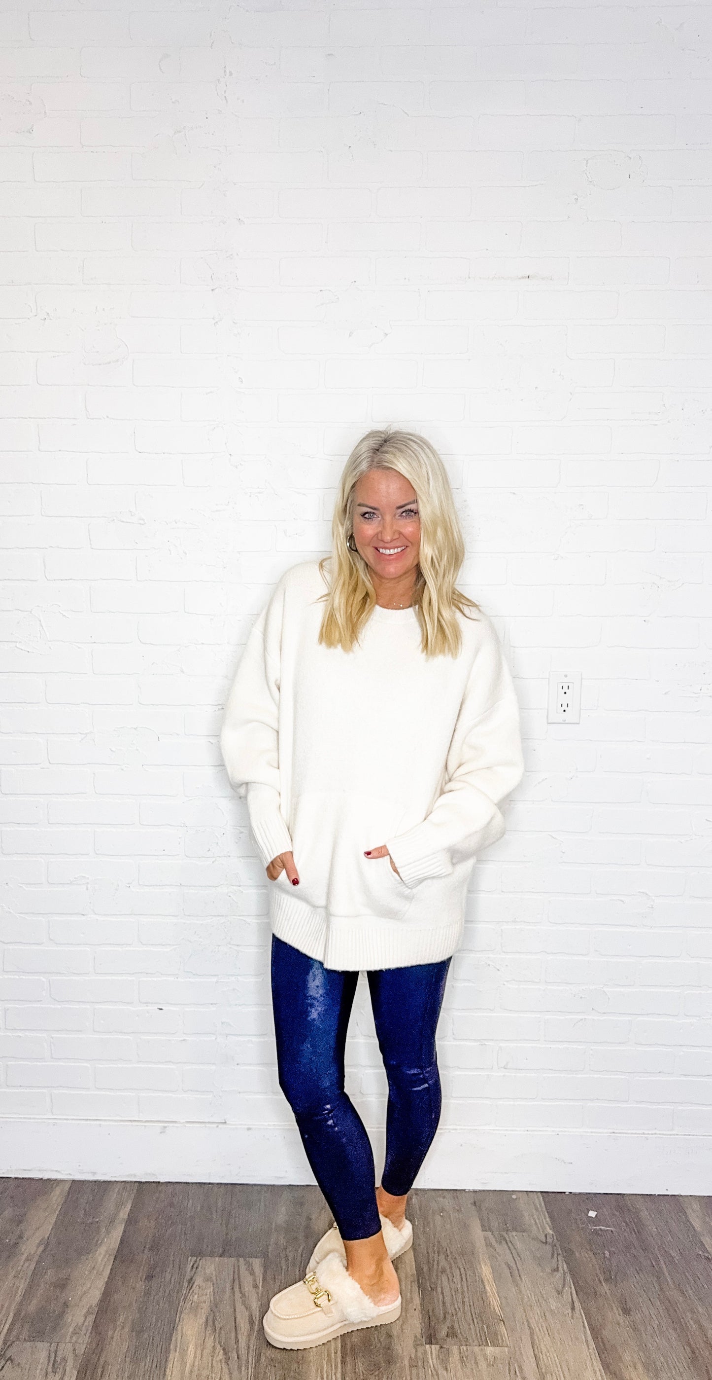 Round Neck Pullover Sweater