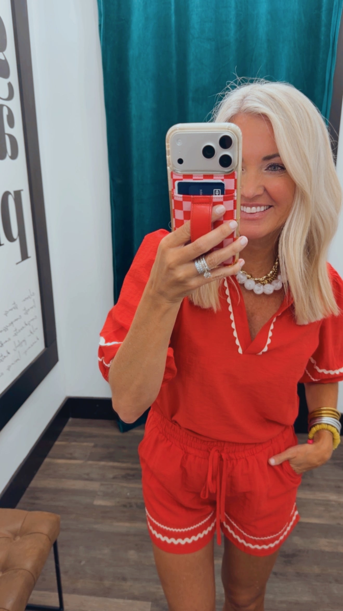 Wavy Contrast Trim Blouse