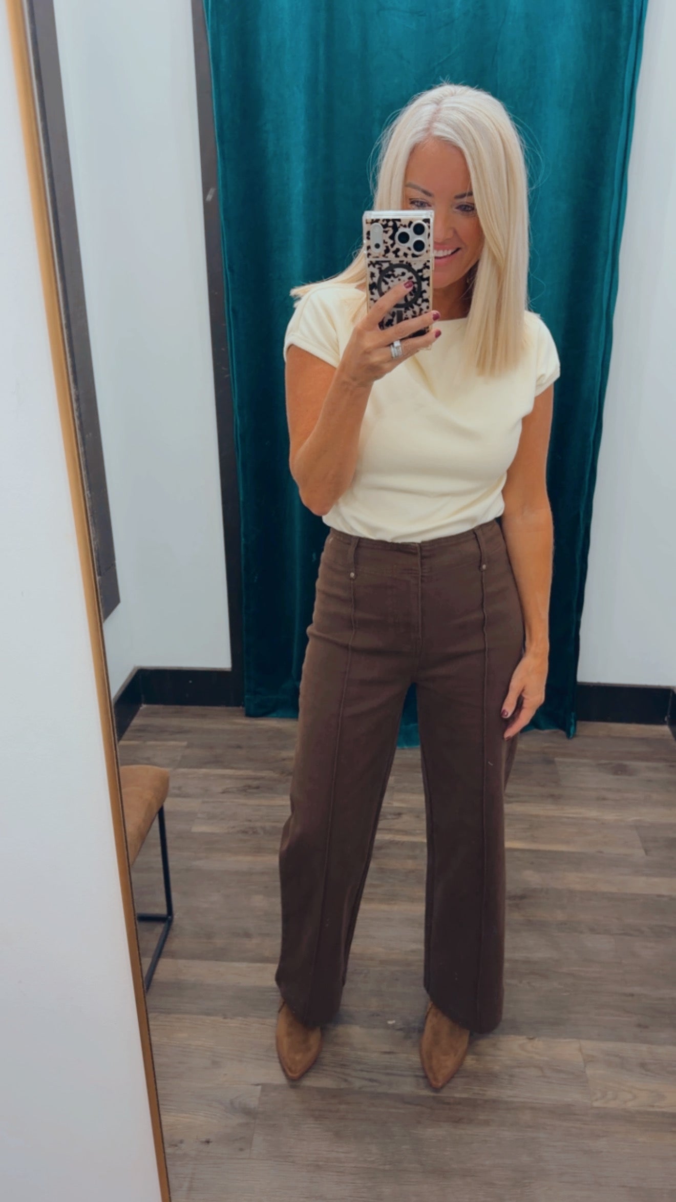 Front Seam Detail Pant