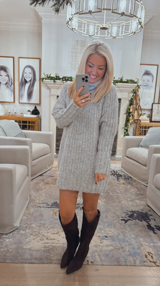 Chunky Turtleneck Tunic Sweater