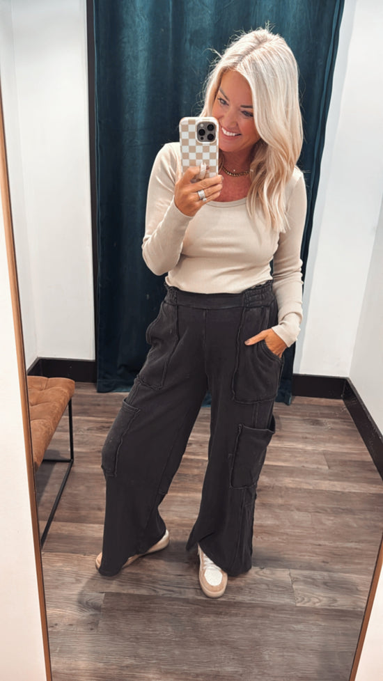 Mineral Washed Oversized Cargo Sweatpants