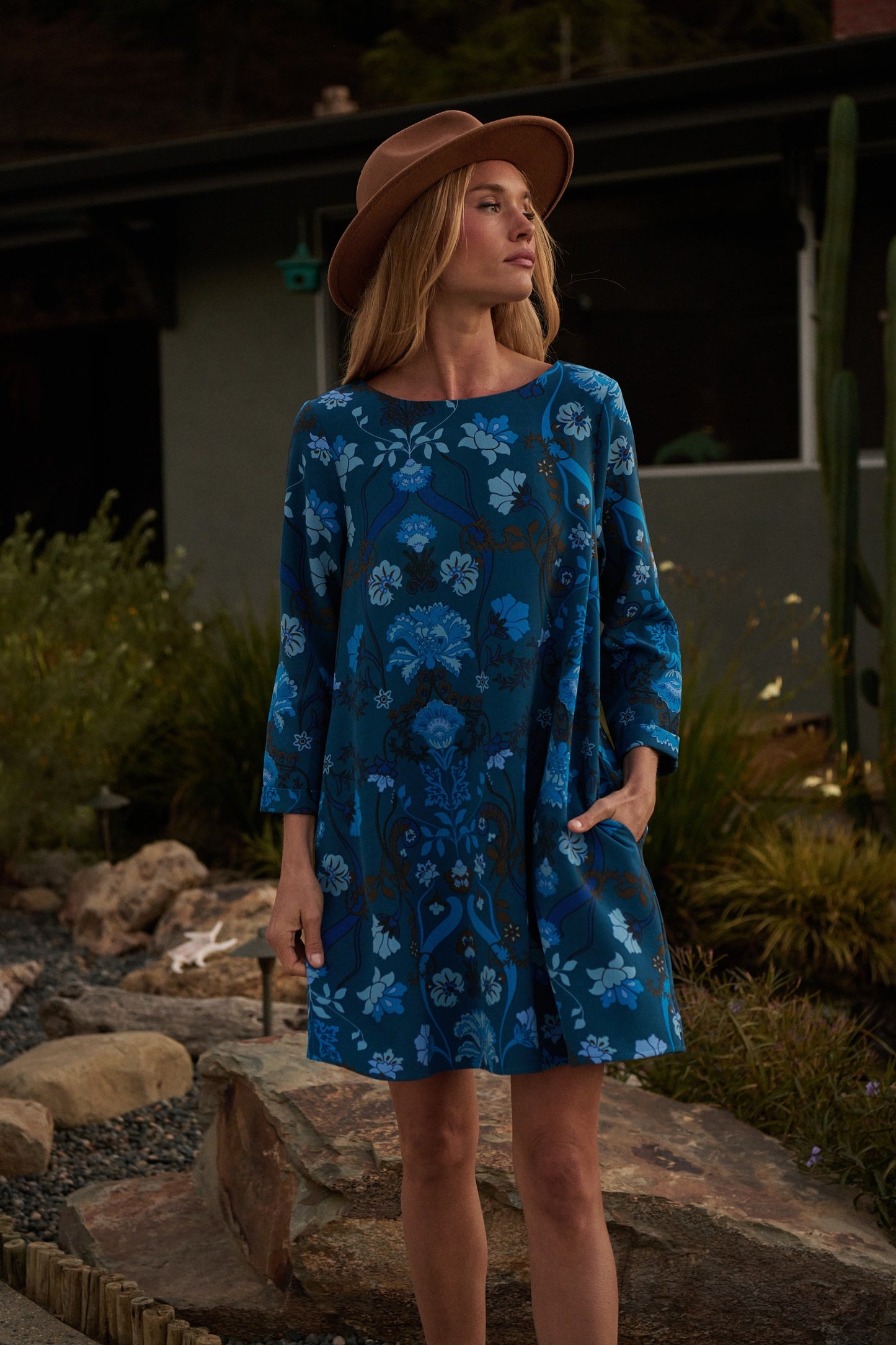 Palmate Floral Lonna Shift Mini Dress