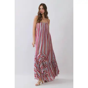 Tiered Hem Maxi Dress