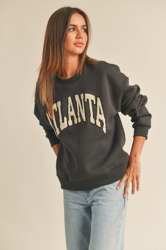 BOUCLE LETTER PATCH SWEATSHIRT