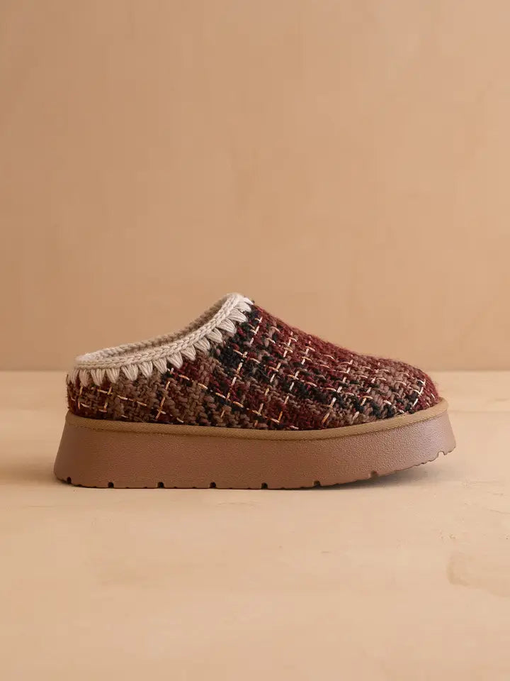 Brandi Slipper
