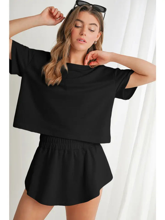 Cropped Tee& Ruffled High Waist Skort Set