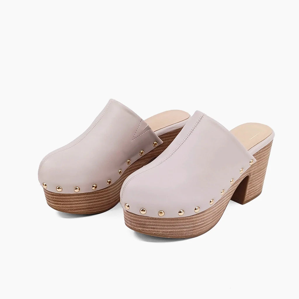 Gigi Wedge