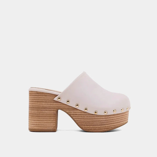 Gigi Wedge