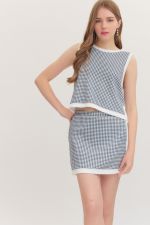 Gingham Sleevless Top