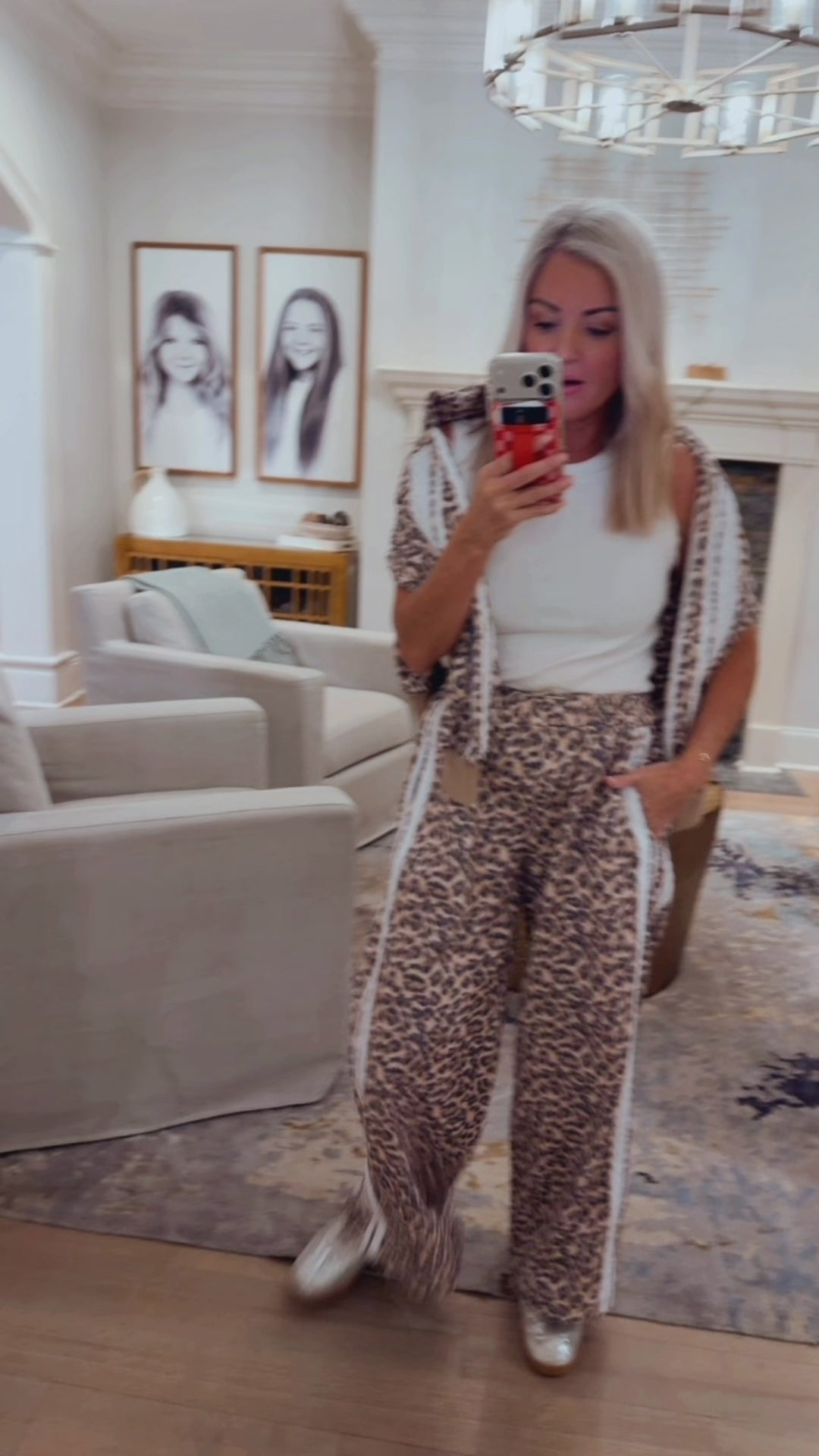 Load and play video in Gallery viewer, Leopard Printed Set
