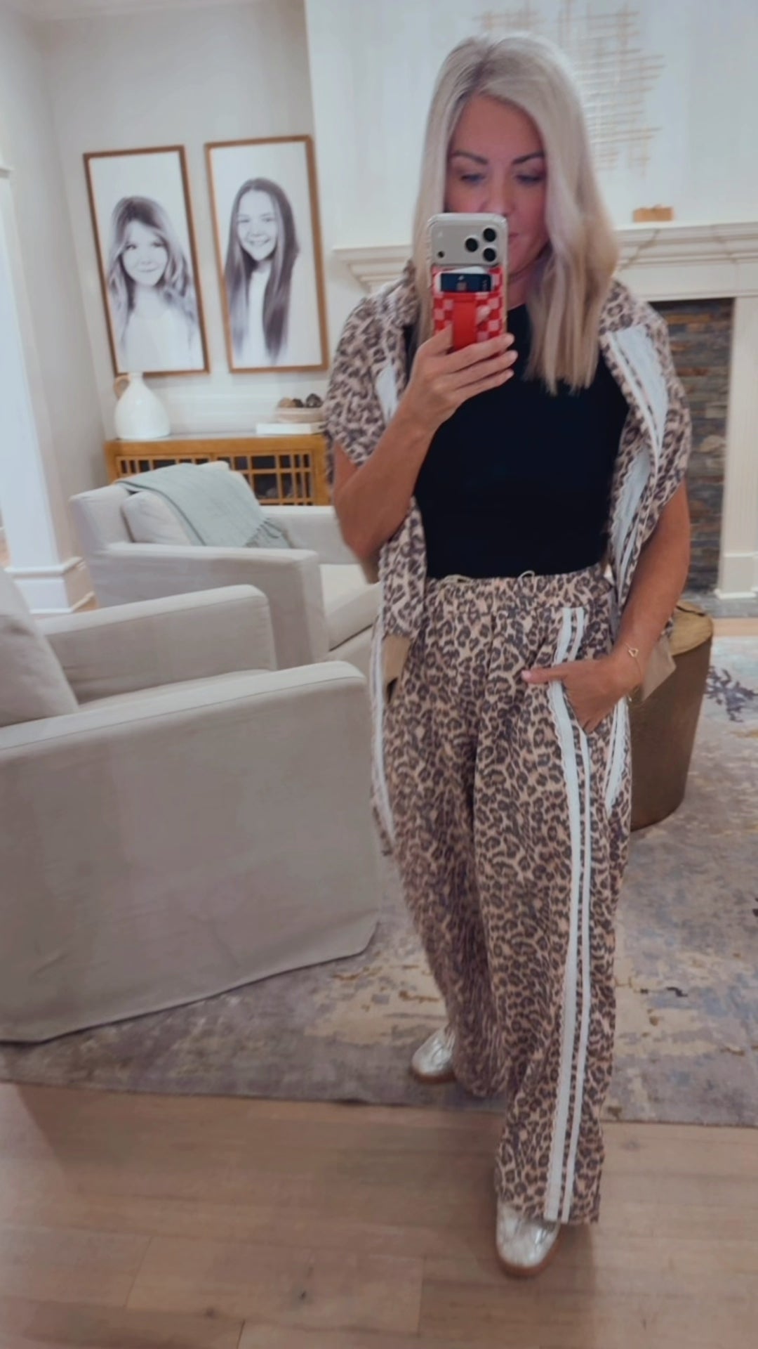 Load and play video in Gallery viewer, Leopard Printed Set
