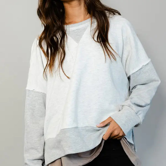 Raw Edge Contrast Sweatshirt