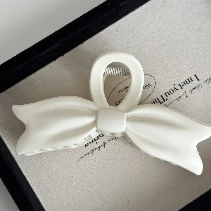 Simple Bow Hair Clip