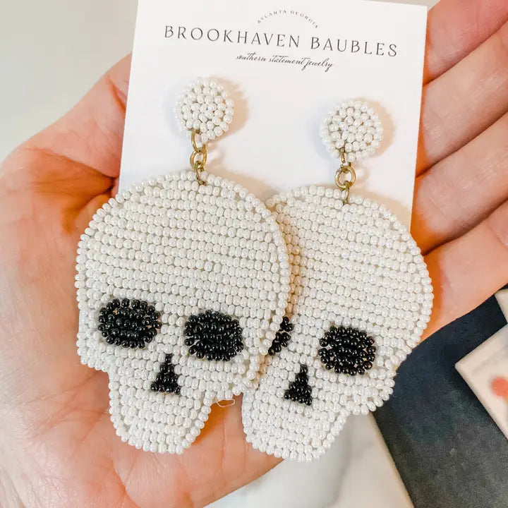 Beaded Skull Earrings / Hand Beaded Skull Halloween Earrings / Brickstitch Spooky Earrings / Black shops n White Spooky Jewelry